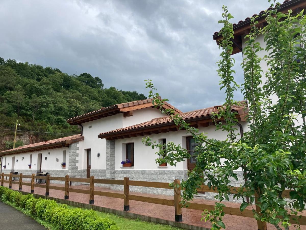 Apartamentos La Presa El Molin Кангас-де-Онис Экстерьер фото